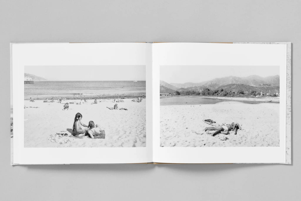 At the Beach - Tod Papageorge
