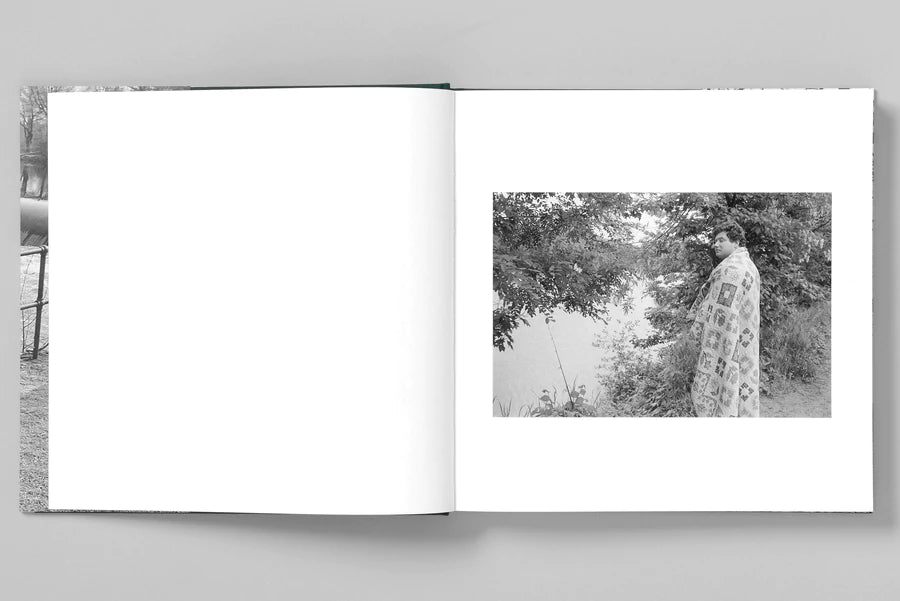 RIVERS & TOWNS - Mark Steinmetz