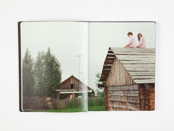 Claudine Doury - Amour *Signed