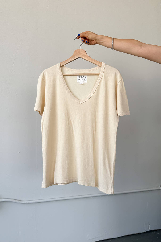 White cotton v-neck tshirt