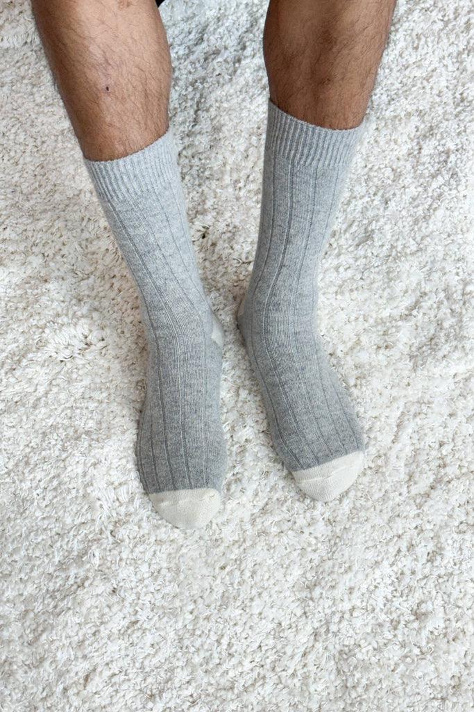 Extended Cashmere Classic Socks